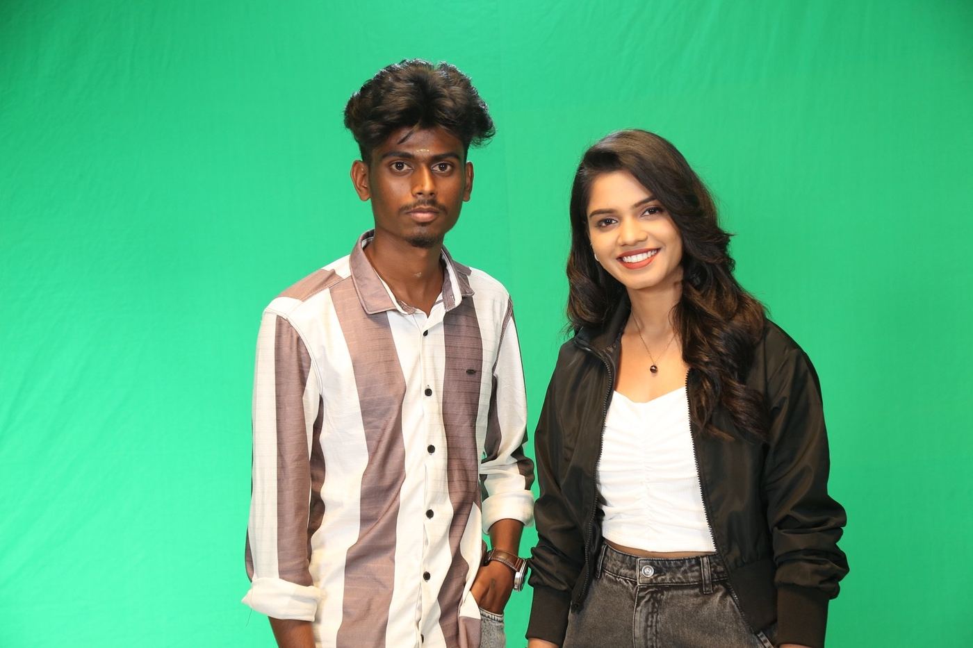 Artist on the green-screen set